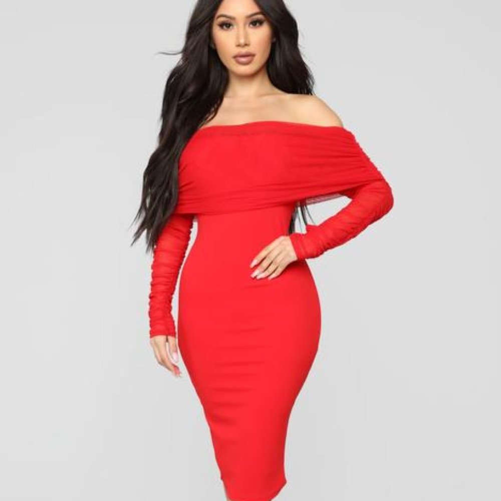 Take Me On A Dinner Date Dress - Red